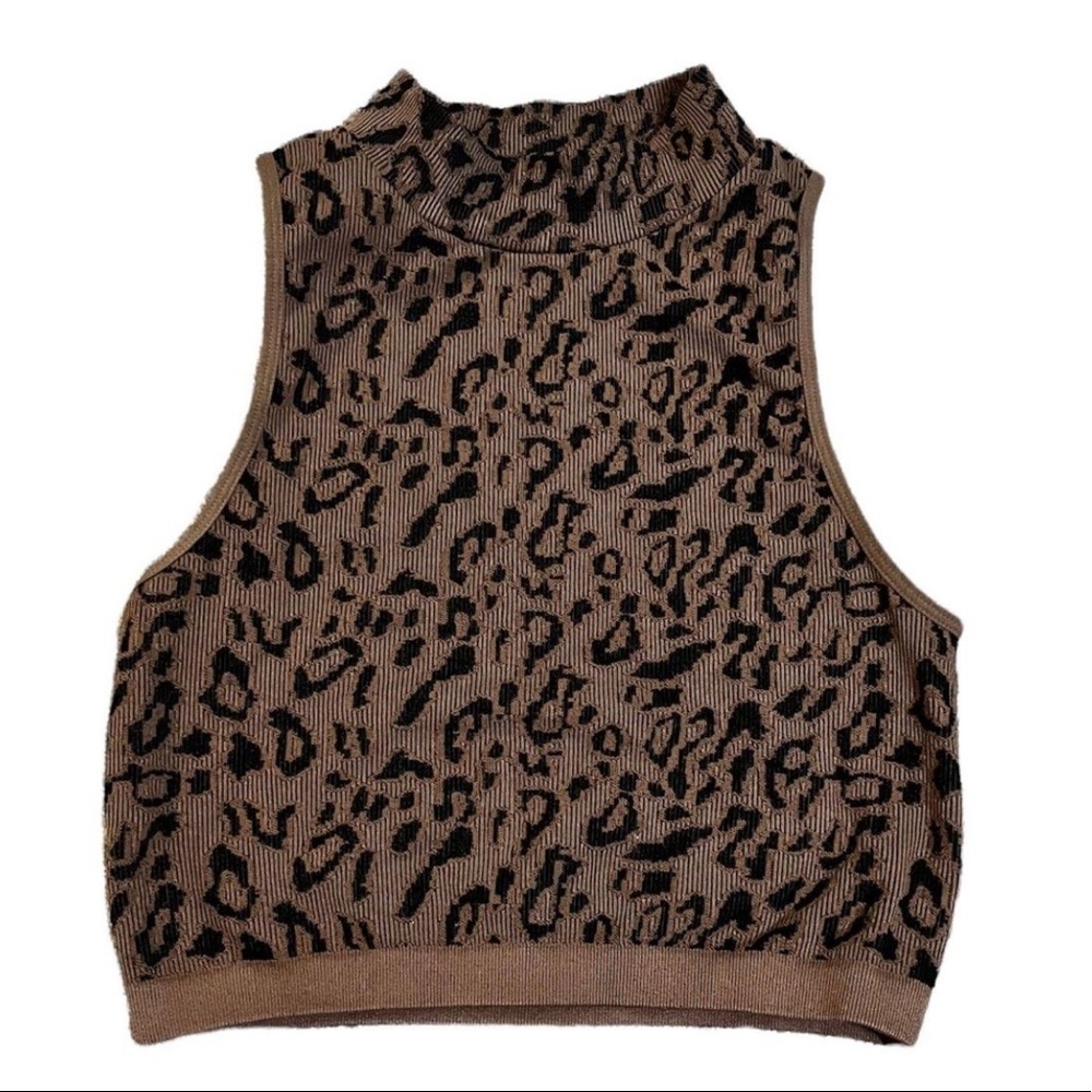 Cropped High-neck Tank